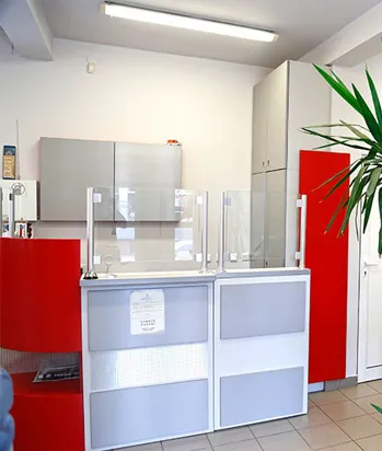 Dom Zdravlja 012 — ulaz